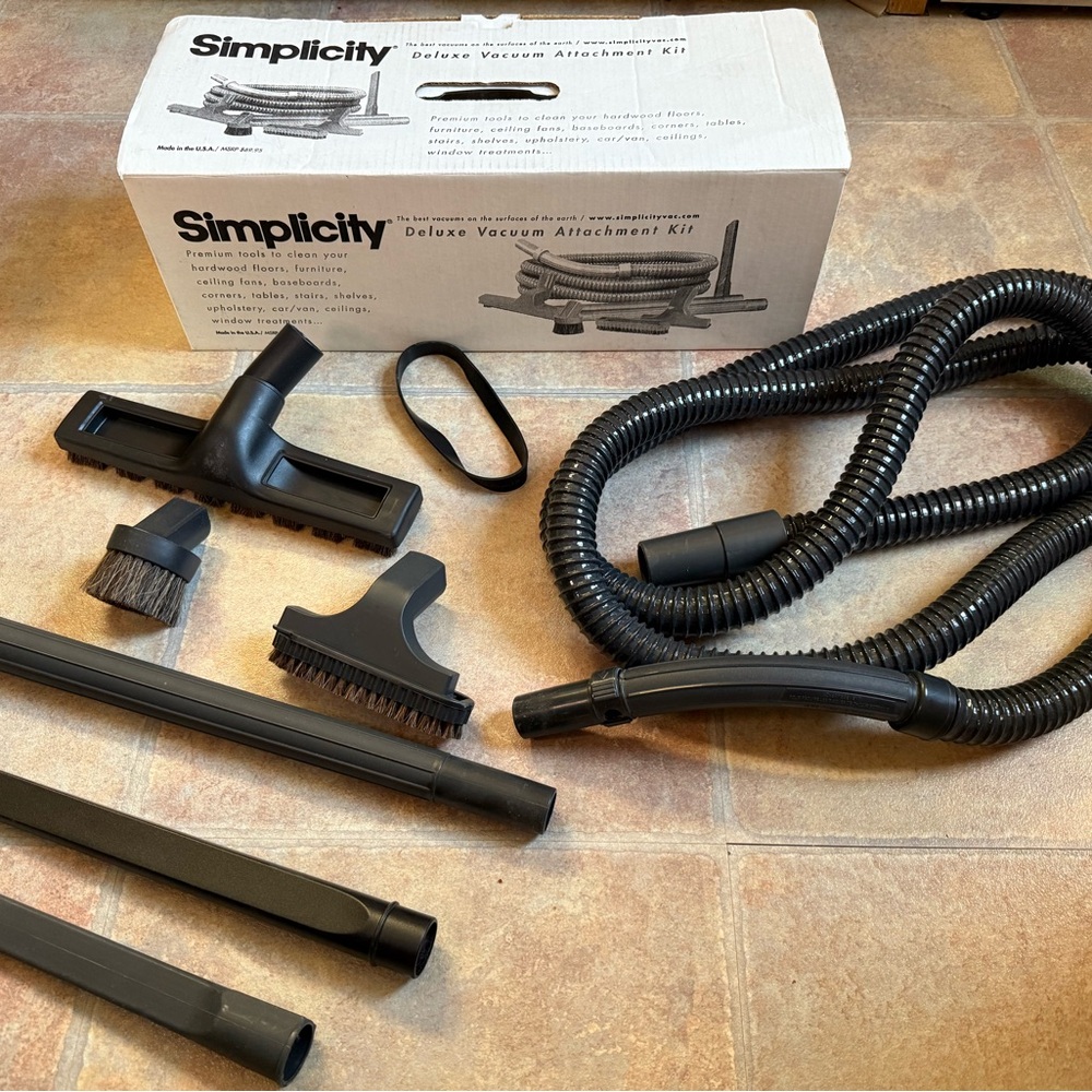 Simplicity Deluxe Vacuum Attachment Set - Black
